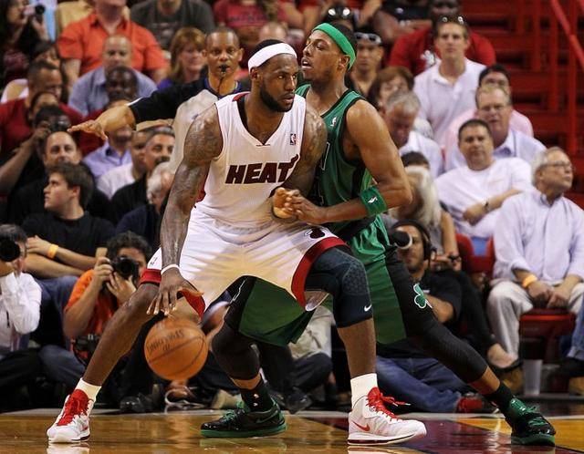 他们最近签 他们最近签