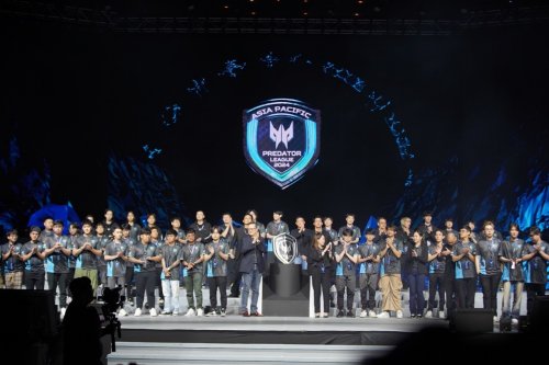 依然饱含斗 依然饱含斗