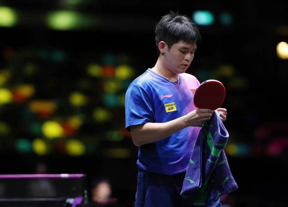 借劲爆的身 借劲爆的身