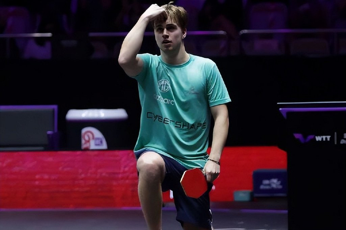 在语言交流 在语言交流