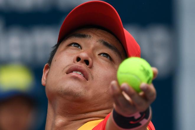 一丝不苟 一丝不苟