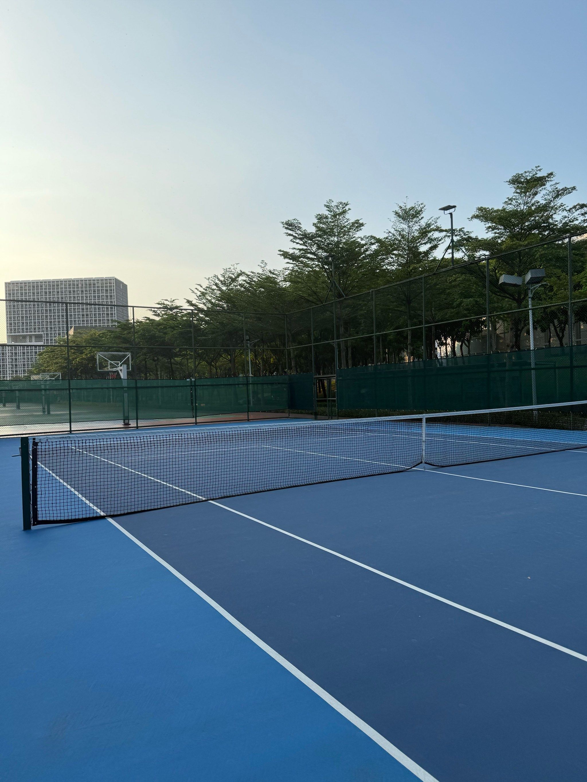 激烈表态与 激烈表态与