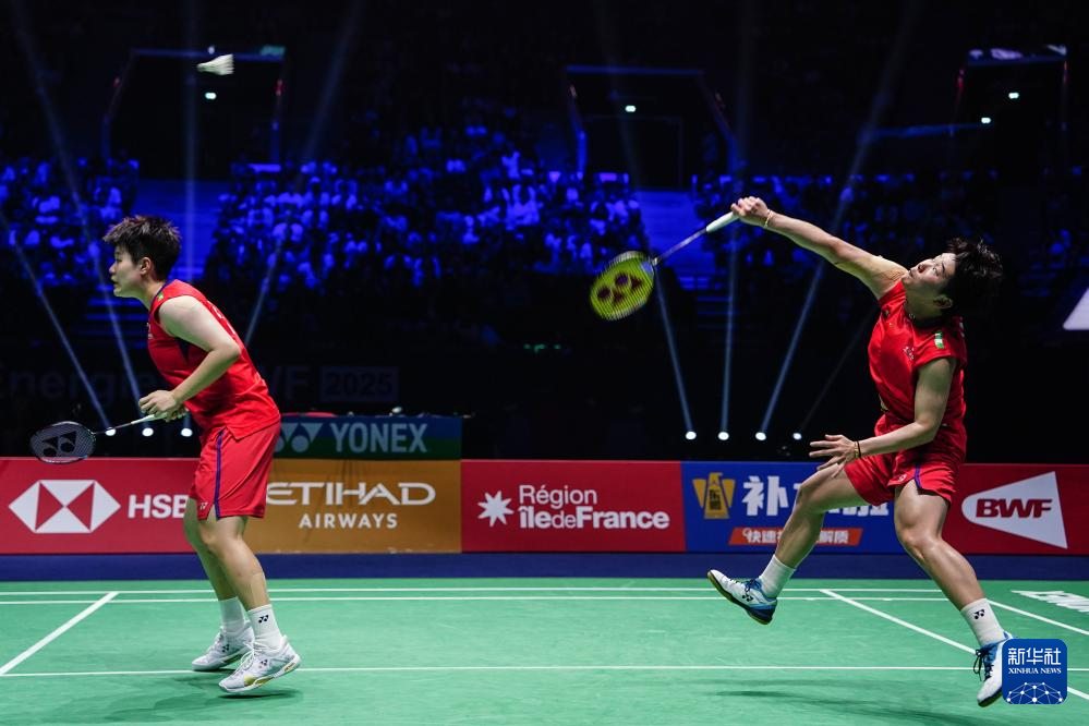 那些香港球员的足球记忆：从吴伟超到茹子楠